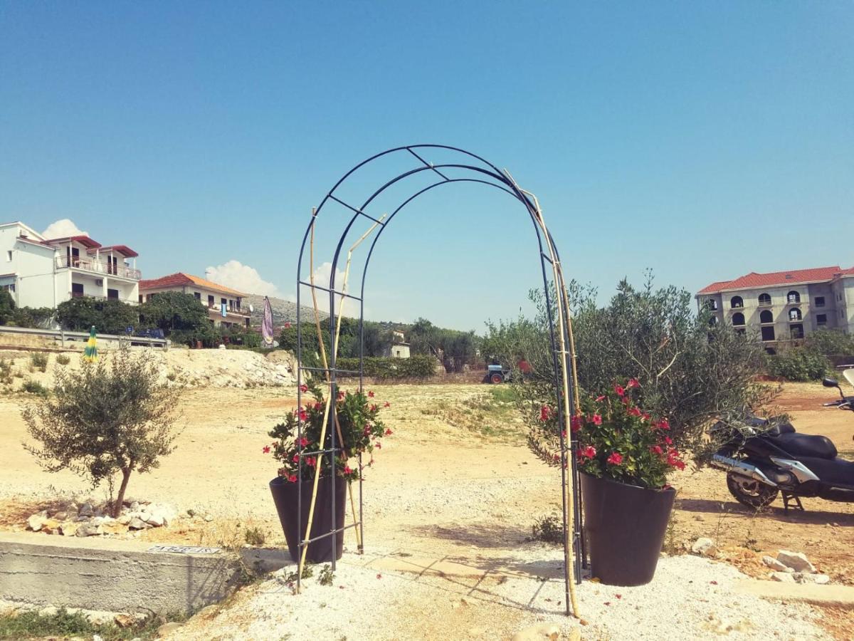 Apartments Prpic Seget Vranjica Εξωτερικό φωτογραφία